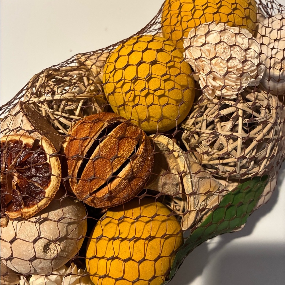 Botanical Potpourri Citrus Blossom Decorative Spherical Accents Yellow & Brown